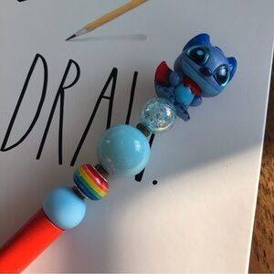 Disney Doorables: Lilo & Stitch: Stitch as superhero handmade beaded pen
